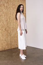 Load image into Gallery viewer, Daphne Sleeveless Cashmere Top Oyster| 22 Factor | ECO-LUXE knitwear