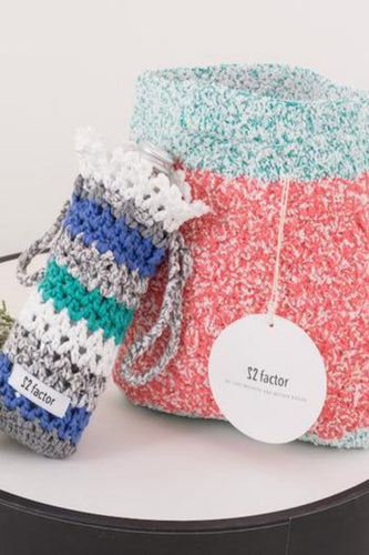 22 Factor | Sm:)e Yarn Crochet Handbag & Waterbottle Case Blue Gift Set