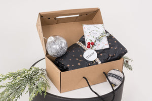 22 Factor | Accessories | 'Live With Less' Beanie & Scarf Grey Gift Set