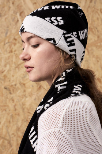 'Live with Less' Beanie Black x Ivory | 22 Factor | ECO-LUXE knitwear 