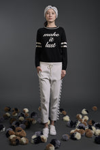 Load image into Gallery viewer, &#39;Make it last&#39; Intarsia Wool Sweater Black| 22 Factor | ECO-LUXE knitwear
